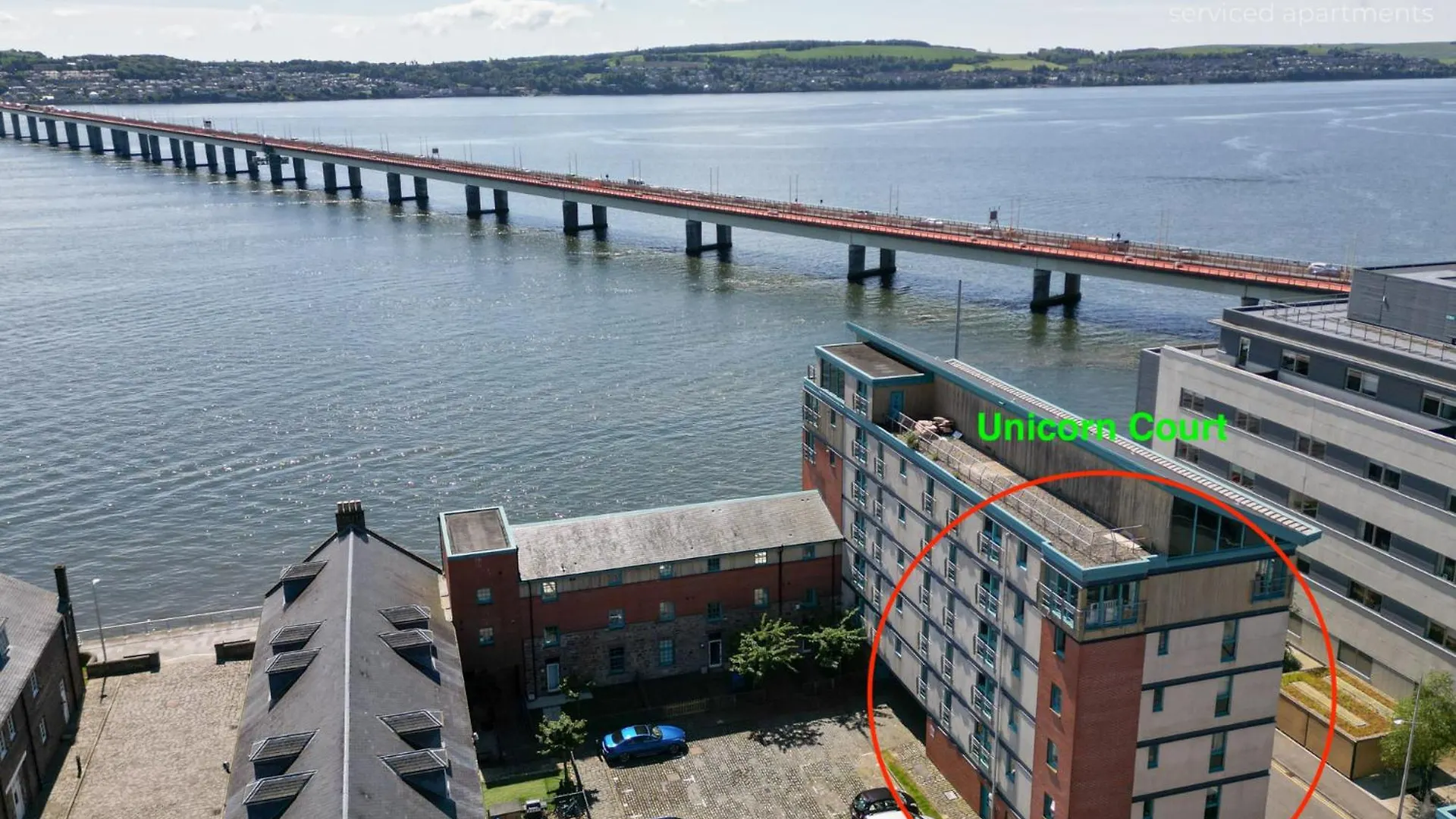 Central Serviced Apartments - 2 Bedroom - City Quay Views - Walk Into The City Centre - Smart Tvs In All Rooms - We Are Your Short Term Stay Specialists In Dundee - Get In Touch To Book Your Stay - Central Short Lets Dundee
