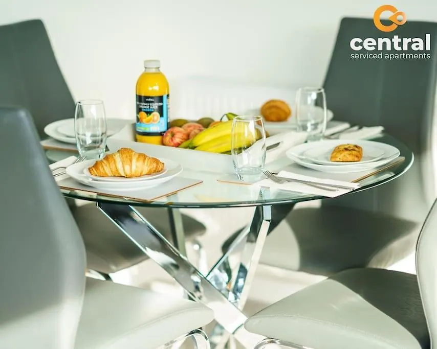 Central Serviced Apartments - 2 Bedroom - City Quay Views - Walk Into The City Centre - Smart Tvs In All Rooms - We Are Your Short Term Stay Specialists In Dundee - Get In Touch To Book Your Stay - Central Short Lets Dundee United Kingdom